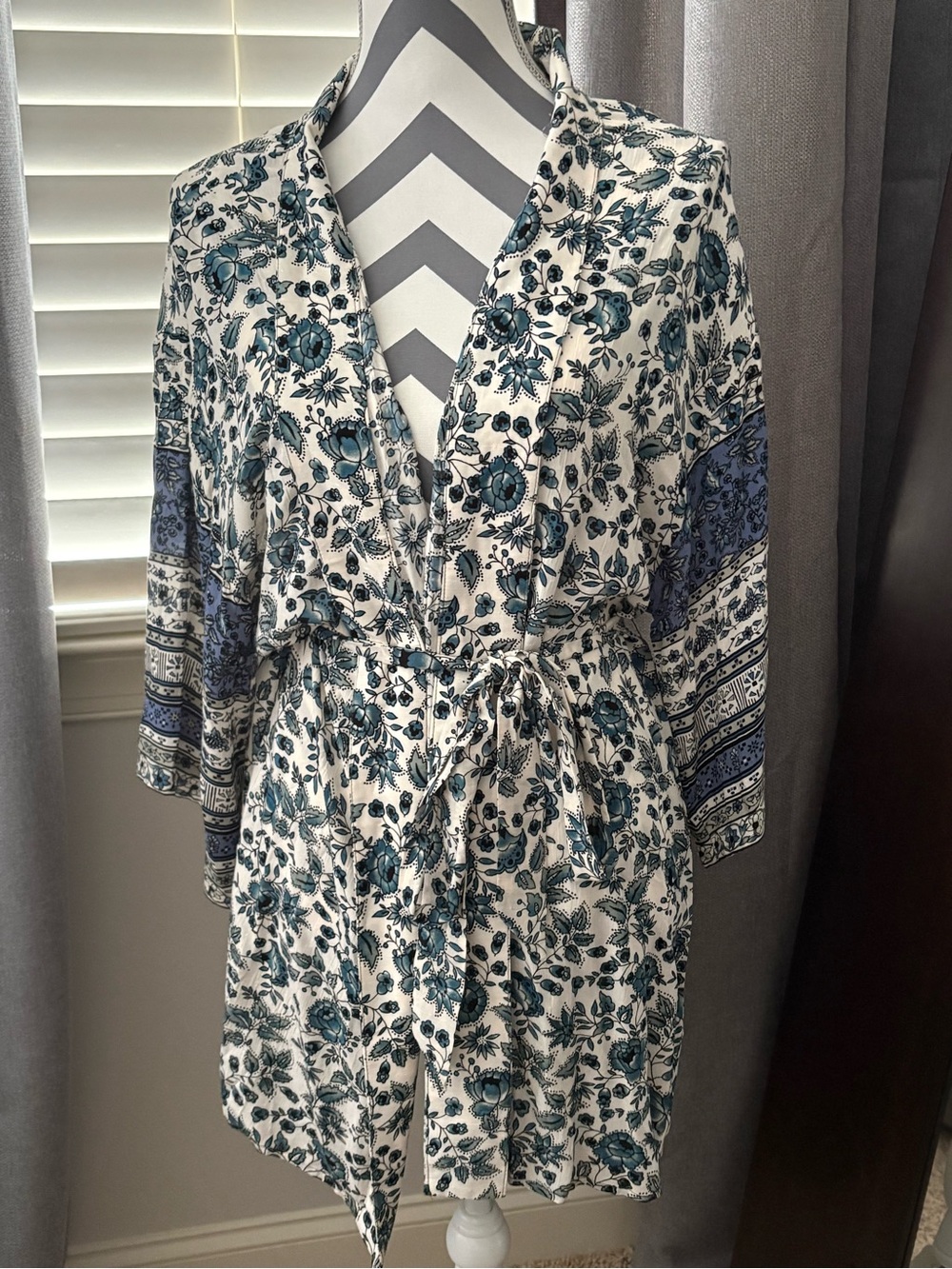 Floral Cotton Blend Women's Belted Robe in White and Teal